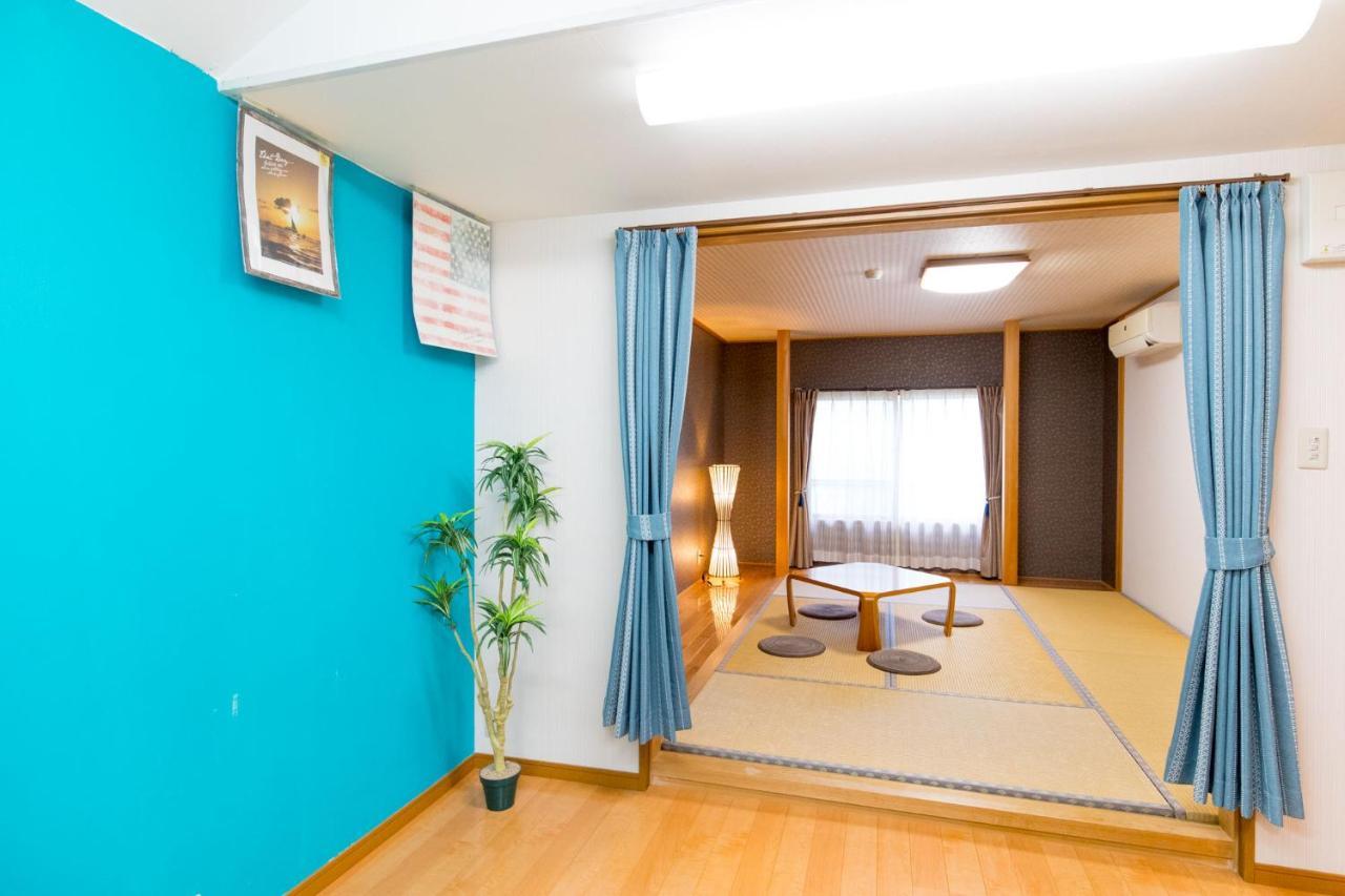 Seaside Pension Petit Shirahama Exterior photo